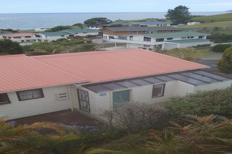 Photo of property in 47 Stratford Drive, Cable Bay, 0420