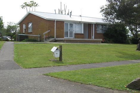 Photo of property in 74 Chingford Close, Mangere, Auckland, 2022