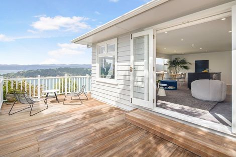 Photo of property in 21 Thane Road, Roseneath, Wellington, 6011