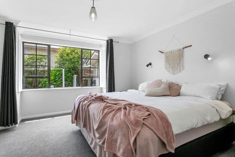 Photo of property in 46 Arrowsmith Avenue, Waipahihi, Taupo, 3330