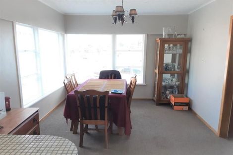 Photo of property in 17 Paterson Avenue, Pukekohe, 2120