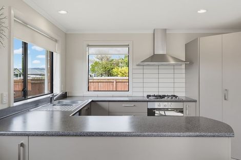 Photo of property in 2 Pegasus Place, Kelvin Grove, Palmerston North, 4414