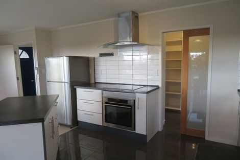Photo of property in 3 Merrill Place, Birkdale, Auckland, 0626