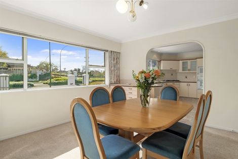 Photo of property in 1 Wakefield Drive, Bethlehem, Tauranga, 3110