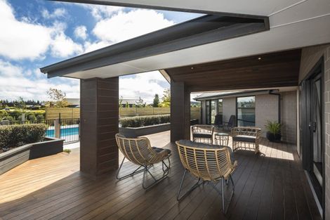 Photo of property in 14 Kingsdowne Drive, West Melton, 7618