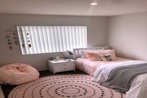 Photo of property in 84 Arion Road, Takanini, 2112