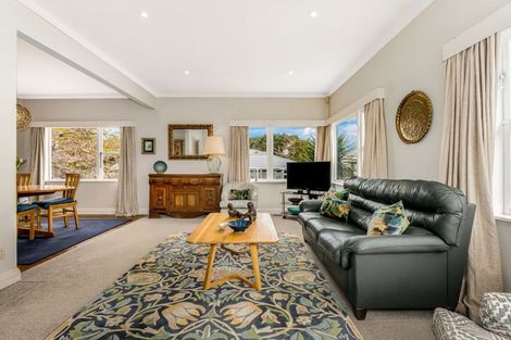 Photo of property in 30 Lucknow Terrace, Khandallah, Wellington, 6035