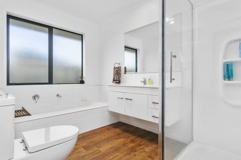 Photo of property in 19 O'sullivan Drive, Matamata, 3400