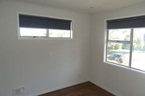 Photo of property in 18 Fairway Avenue, Red Beach, 0932