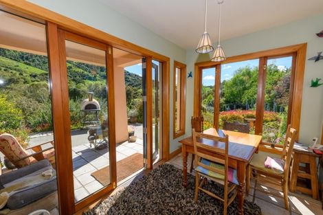 Photo of property in 104 French Farm Valley Road, French Farm, Akaroa, 7582
