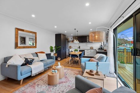 Photo of property in 22 Tenth Avenue, Tauranga, 3110