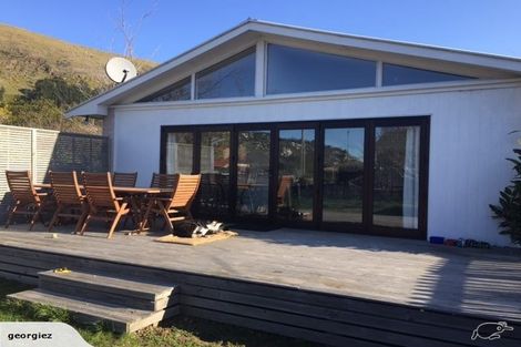 Photo of property in 21 Truro Street, Sumner, Christchurch, 8081