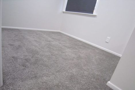 Photo of property in 1/402 Mount Albert Road, Mount Roskill, Auckland, 1041