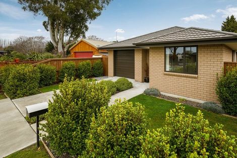 Photo of property in 28 John Raven Lane, Woodend, 7610