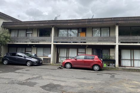 Photo of property in 2/12 Oakley Avenue, Claudelands, Hamilton, 3214