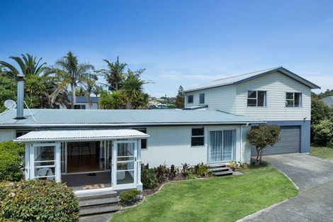 Photo of property in 114 The Circle, Manly, Whangaparaoa, 0930