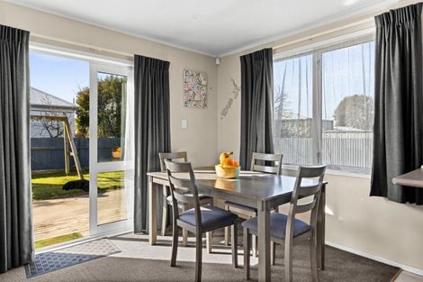 Photo of property in 2/807 Lyell Street, Akina, Hastings, 4122
