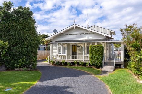 Photo of property in 12a Bankart Street, Raglan, 3225
