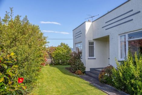 Photo of property in 229 High Street North, Carterton, 5713