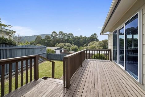 Photo of property in 19b Augustus Earle Place, Pukehangi, Rotorua, 3015