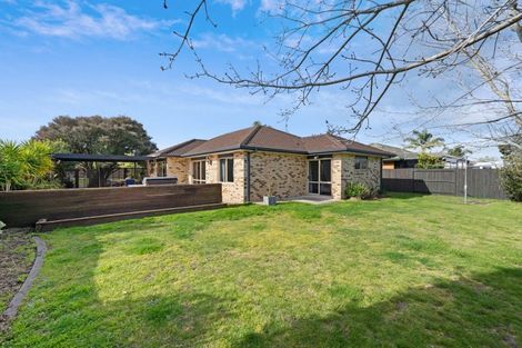 Photo of property in 30 Mcleod Place, Papamoa Beach, Papamoa, 3118