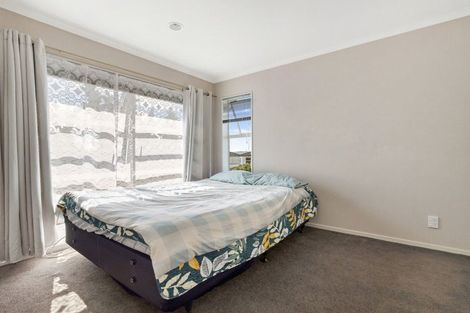Photo of property in 32 Sarteano Drive, Manurewa, Auckland, 2105