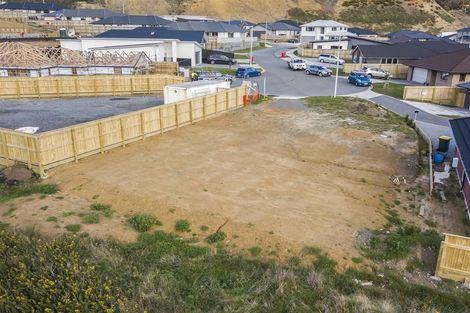 Photo of property in 15 Weatherdeck Close, Whitby, Porirua, 5024