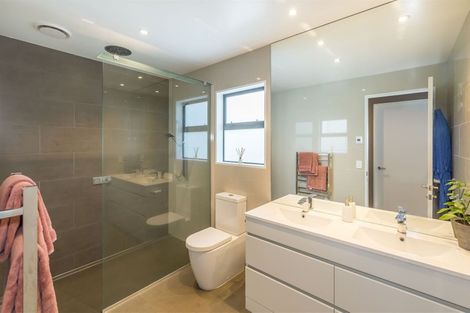 Photo of property in 11 Natalie Place, Harewood, Christchurch, 8051