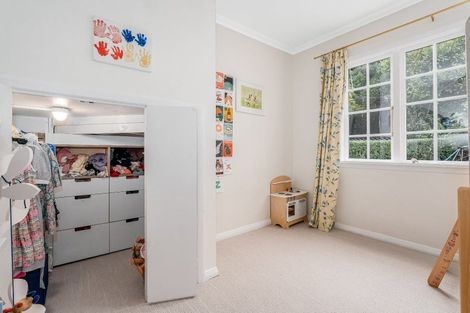 Photo of property in 32 Mccoll Street, Vogeltown, Wellington, 6021