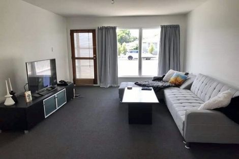 Photo of property in 2/501 Barbadoes Street, Edgeware, Christchurch, 8013