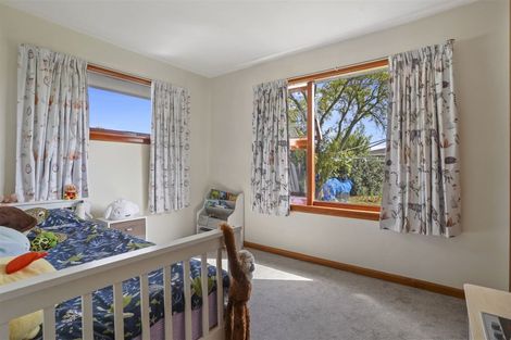 Photo of property in 7 Glenora Place, Hornby, Christchurch, 8042
