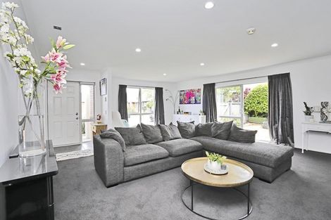 Photo of property in 16 Hoffman Court, Waikiwi, Invercargill, 9810