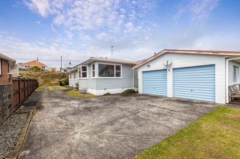 Photo of property in 108 Frankley Road, Frankleigh Park, New Plymouth, 4310