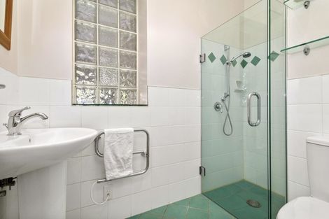 Photo of property in 17 Hathaway Avenue, Boulcott, Lower Hutt, 5010