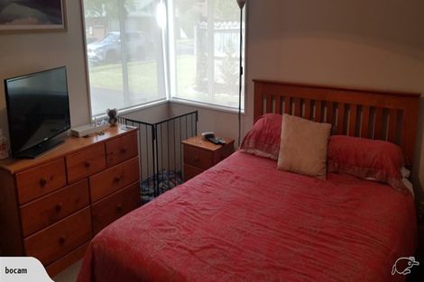 Photo of property in 10 Waimoko Glen, Swanson, Auckland, 0612