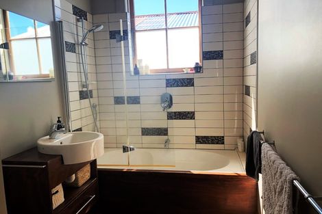 Photo of property in 82 Rintoul Street, Newtown, Wellington, 6021