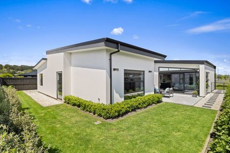 Photo of property in 12 Carrick Place, Mosgiel, 9024