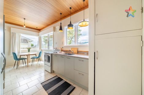 Photo of property in 32 Taita Drive, Avalon, Lower Hutt, 5011