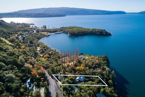 Photo of property in 33 Spencer Road, Lake Tarawera, Rotorua, 3076