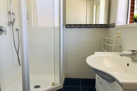 Photo of property in 8 Ervine Place, Bucklands Beach, Auckland, 2014