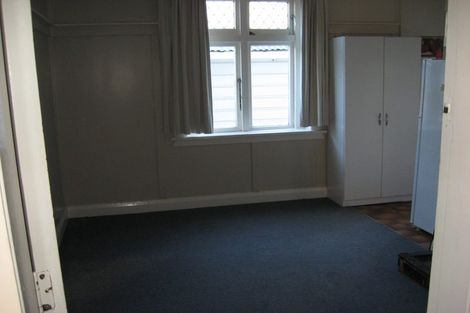 Photo of property in 10 Buckingham Street, Melrose, Wellington, 6023