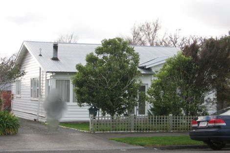 Photo of property in 43 Knowles Street, Terrace End, Palmerston North, 4410