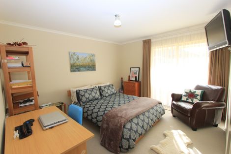 Photo of property in 20 Magnolia Drive, Springlands, Blenheim, 7201