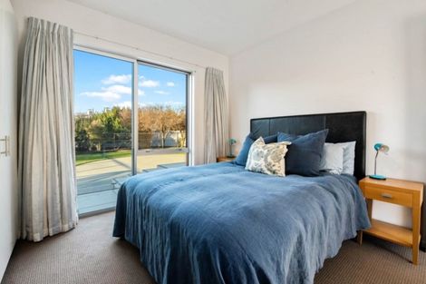 Photo of property in 16 Waimana Place, Wanaka, 9305