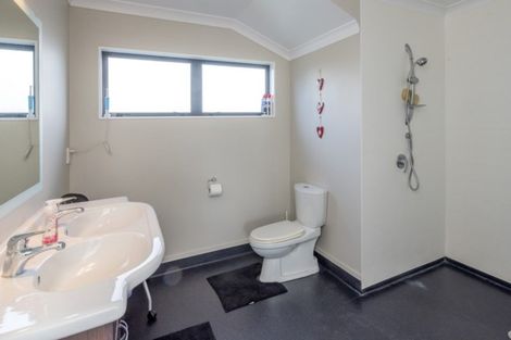 Photo of property in 4 Awahou Place, Foxton, 4814