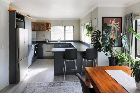 Photo of property in 6a Marjory Close, Broadmeadows, Wellington, 6035