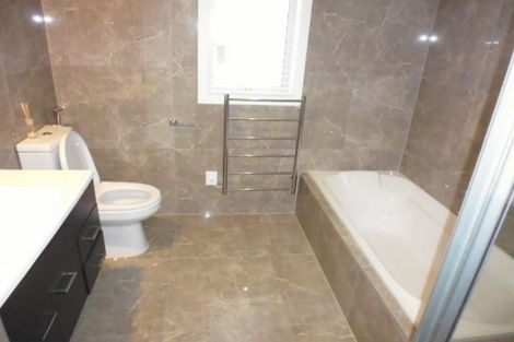 Photo of property in 47 Hollowout Street, Takanini, 2112