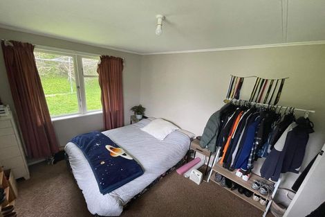 Photo of property in 24 Swansea Street, Cannons Creek, Porirua, 5024