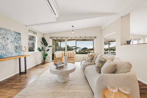 Photo of property in 307 Mahurangi East Road, Snells Beach, 0920