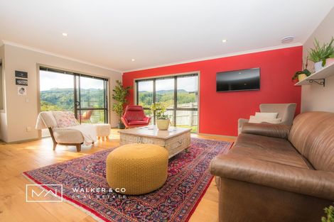 Photo of property in 7 Percy Kinsman Crescent, Riverstone Terraces, Upper Hutt, 5018